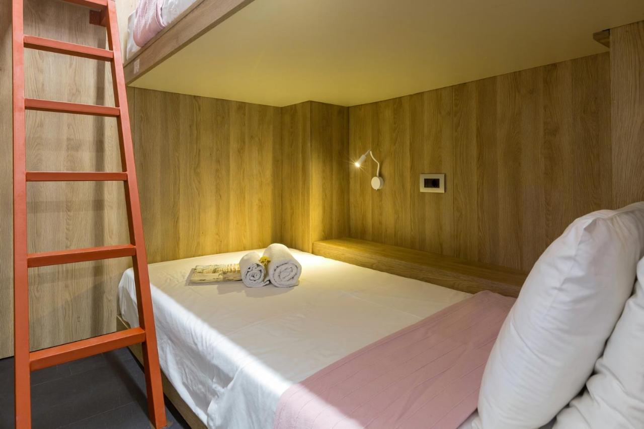 מלון Corfu  Loc Hospitality Urban Den מראה חיצוני תמונה