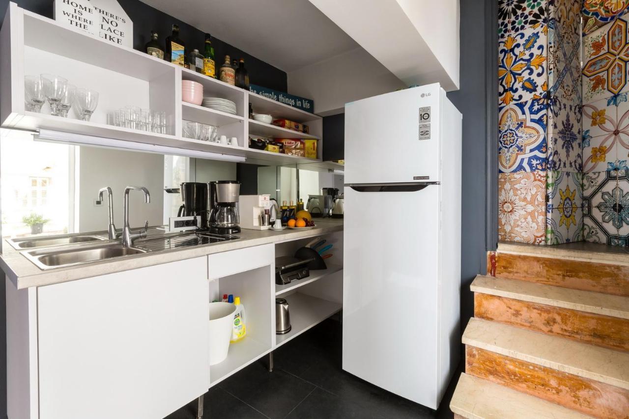 מלון Corfu  Loc Hospitality Urban Den מראה חיצוני תמונה
